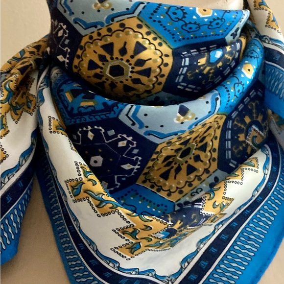 Vintage Silk Scarf, blue and yellow, 1980s - Picture 10 of 10